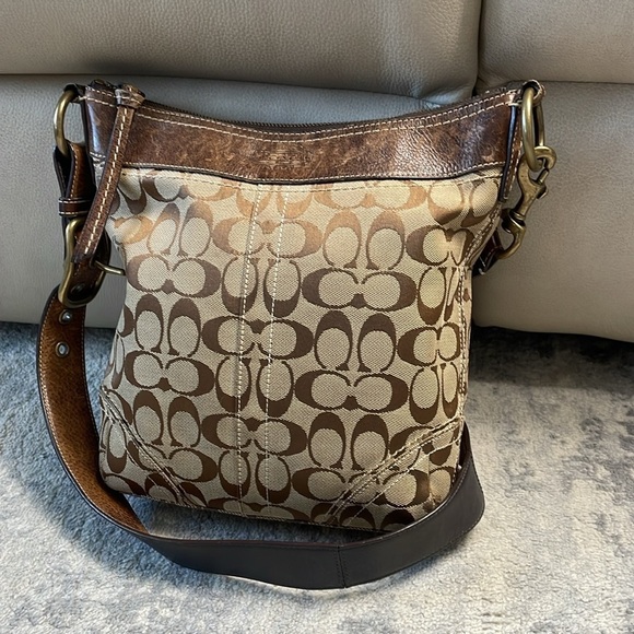 Coach Legacy Signature Monogram Shoulder Bag Purse Messenger Brown Beige 10403 - Picture 1 of 15